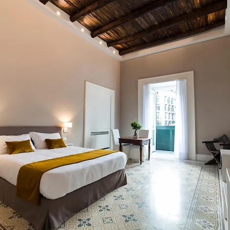 Foro Carolino S&b نابولي