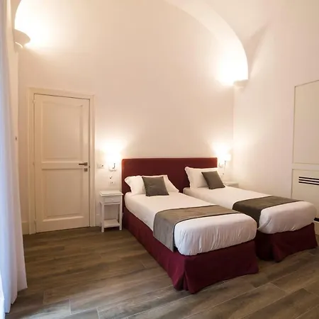 فندق مبيت وإفطار Foro Carolino S&b 4*