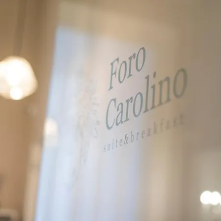 Foro Carolino S&b 4* נאפולי